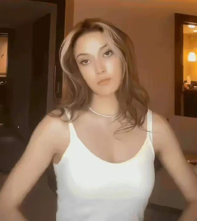 谷爱凌赛后谦逊发言登热搜,费城76人血战曼联引发热议(谷爱凌决赛完整回放)